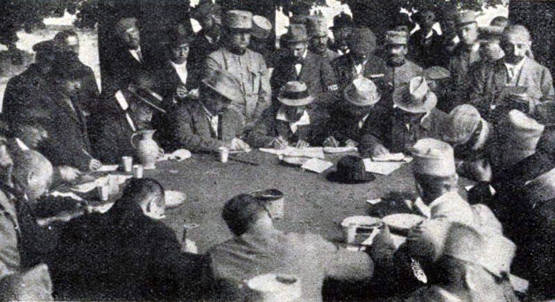 újságírók 1914.png